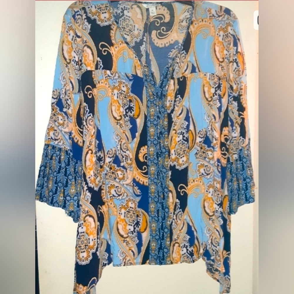 Bell sleeve blouse with front tie size XL